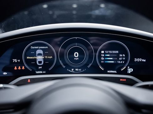 Used 2023 Porsche Taycan w/ Premium Package image 45