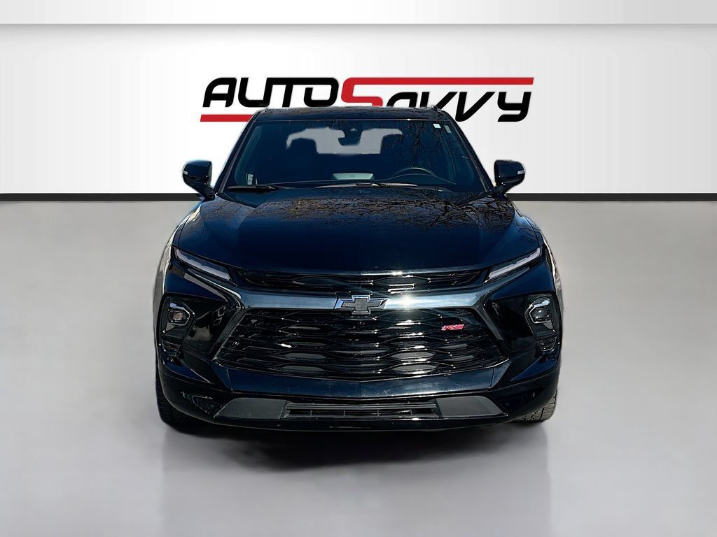 Used 2023 Chevrolet Blazer RS w/ Driver Confidence II Package AWD/4WD image 2