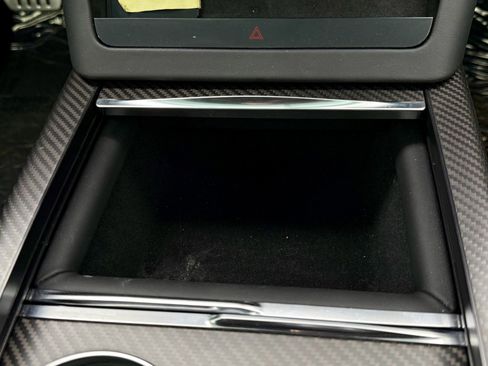 Used 2023 Tesla Model X Plaid image 96