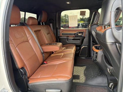 Used 2019 RAM 2500 Limited AWD/4WD image 24