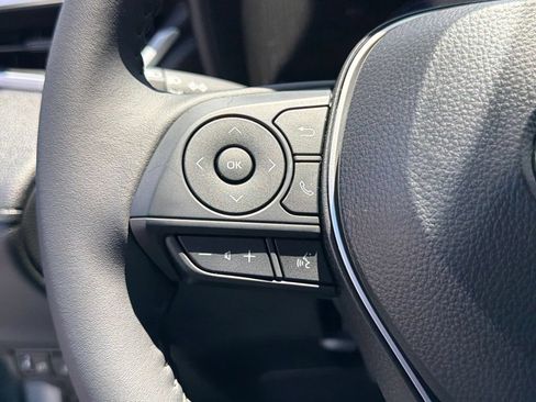 New 2026 Toyota Corolla Cross LE FWD image 24