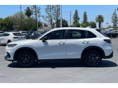 Certified 2026 Honda HR-V Sport image 2