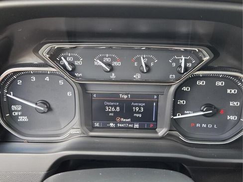 Used 2022 GMC Sierra 1500 SLT w/ SLT Premium Plus Package AWD/4WD image 33