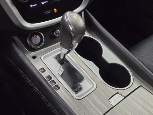 Used 2015 Nissan Murano Platinum w/ Platinum Technology Package FWD image 19