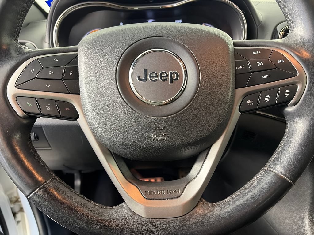 Used 2019 Jeep Grand Cherokee High Altitude AWD/4WD image 16