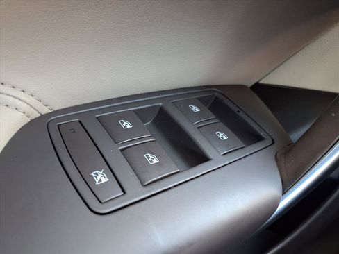 Used 2014 Buick Regal image 18