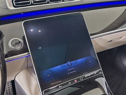 Used 2023 Mercedes-Benz S 500 S 500 image 13
