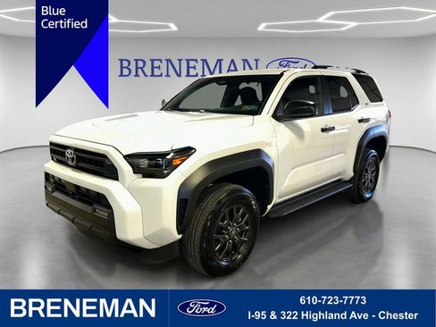Used 2025 Toyota 4Runner SR5 AWD/4WD image 1