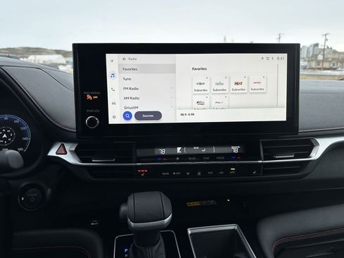 Used 2025 Toyota Sienna XSE image 14