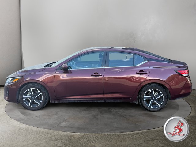 Used 2024 Nissan Sentra SV FWD image 4
