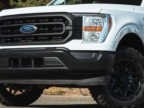 Used 2022 Ford F150 XL image 2