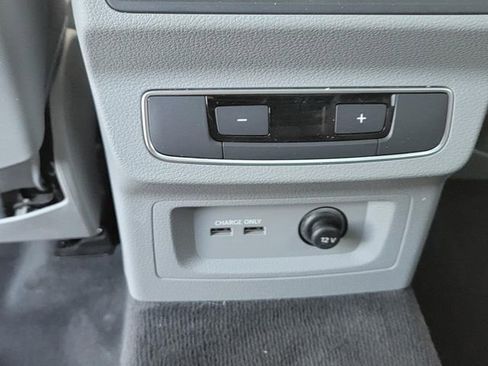 Used 2022 Audi Q5 2.0T Premium Plus w/ Premium Plus Package image 24