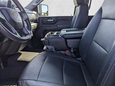 Used 2024 Chevrolet Silverado 2500 Custom w/ Custom Value Package AWD/4WD image 22