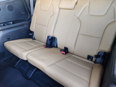 Used 2020 Kia Telluride SX w/ Towing Package image 31