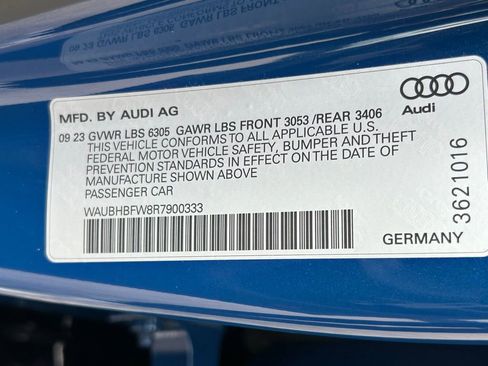 Used 2024 Audi RS e-tron GT w/ Carbon Performance Package AWD/4WD image 79