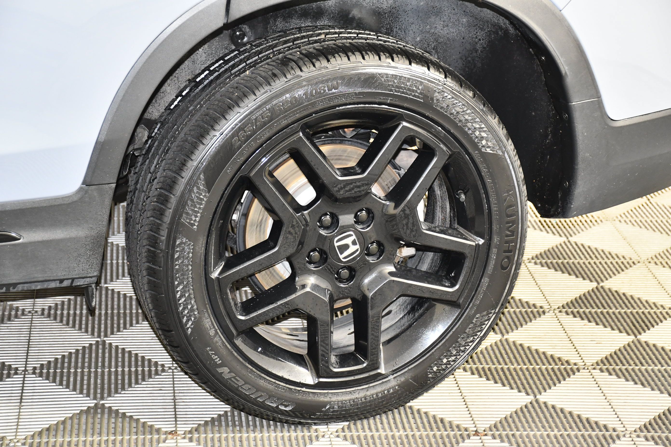 Used 2024 Honda Passport Black Edition image 54