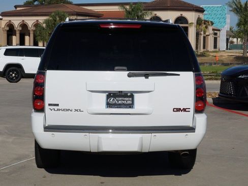 Used 2012 GMC Yukon XL Denali image 7