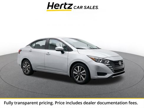 Used 2025 Nissan Versa SV FWD image 1