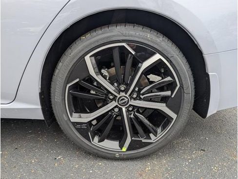 New 2025 Nissan Altima 2.5 SR w/ SR Premium Package image 26