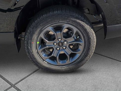 New 2026 Ford Maverick XLT w/ XLT Luxury Package AWD/4WD image 12