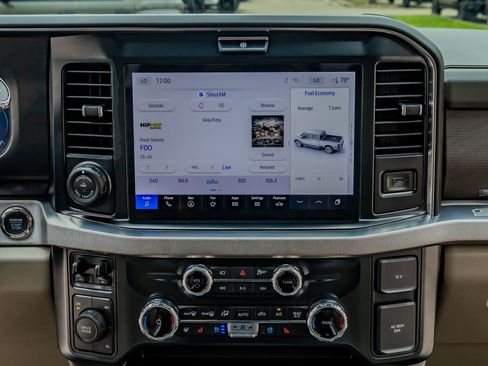 Used 2026 Ford F450 Platinum w/ Platinum Plus Package image 26