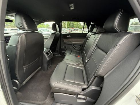 Used 2022 Volkswagen Atlas Cross Sport SE AWD/4WD image 24