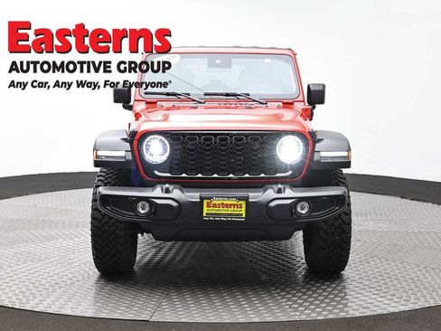 Used 2025 Jeep Wrangler Unlimited Sport S 4xe AWD/4WD image 2