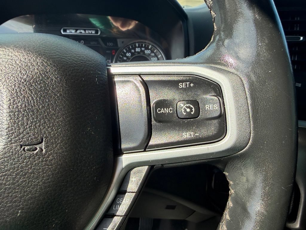 Used 2019 RAM 1500 Big Horn RWD image 31