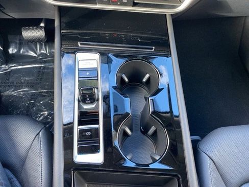 New 2026 Volkswagen Atlas SE image 35