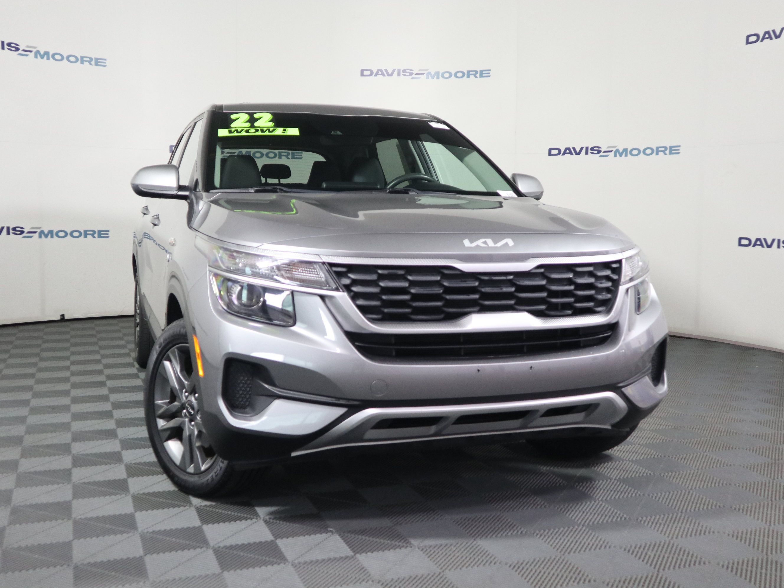 Used 2022 Kia Seltos LX AWD/4WD image 2