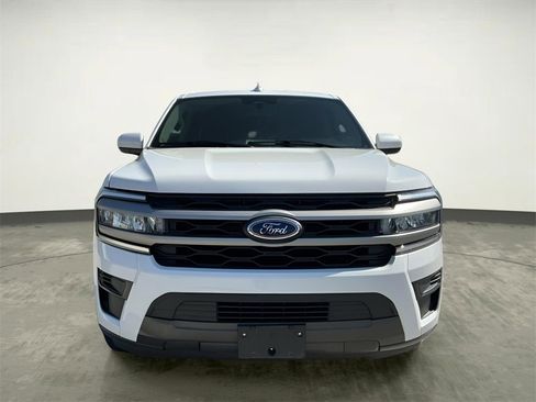 Certified 2024 Ford Expedition XLT image 14