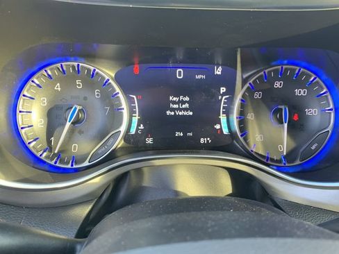 New 2026 Chrysler Pacifica Pinnacle image 19