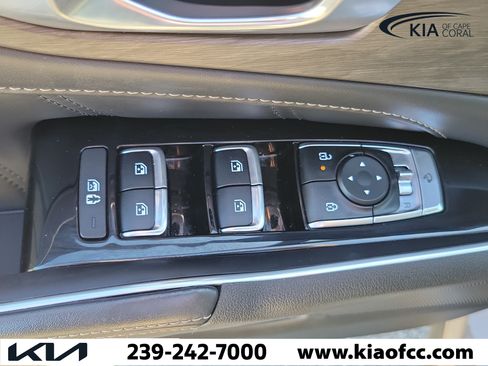 Certified 2025 Kia Sorento SX AWD/4WD image 25
