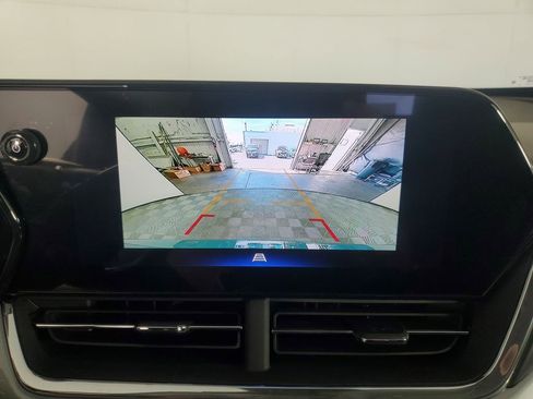 New 2026 Chevrolet Trax LT w/ Midnight Edition image 22