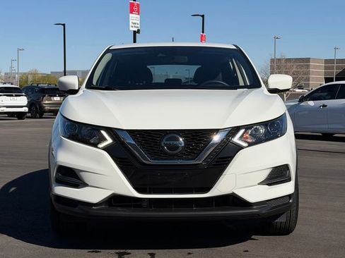 Certified 2022 Nissan Rogue Sport S image 10
