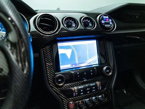 Used 2021 Ford Mustang Shelby GT500 w/ Technology Package image 24