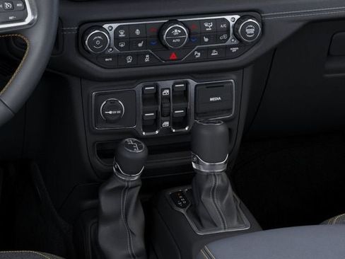 New 2027 Jeep Wrangler Unlimited Sahara AWD/4WD image 24