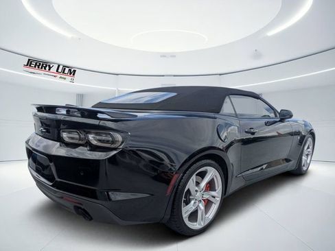 Used 2024 Chevrolet Camaro SS RWD image 3