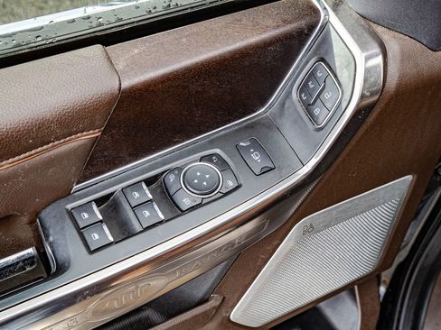 Used 2024 Ford F450 King Ranch w/ FX4 Off-Road Package image 19