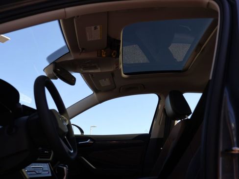 New 2026 Volkswagen Jetta SEL image 38