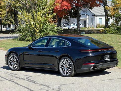 New 2026 Porsche Panamera 4 image 3