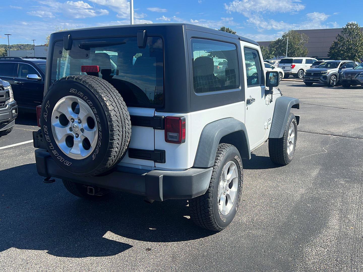 Used 2016 Jeep Wrangler Sport AWD/4WD image 5