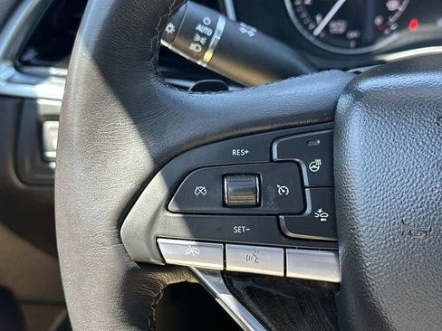 Certified 2023 Cadillac XT6 Premium Luxury AWD/4WD image 20