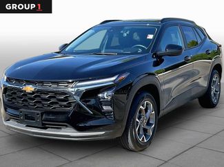 Used 2026 Chevrolet Trax LT w/ Driver Confidence Package FWD video 1