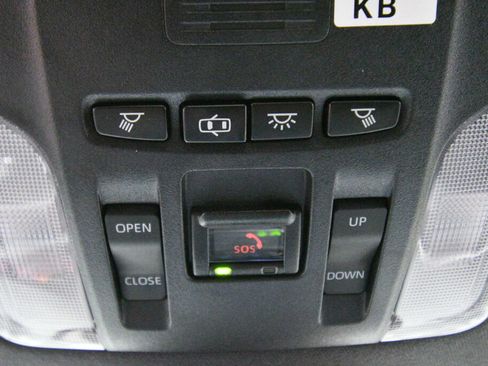 Certified 2022 Toyota Corolla SE image 18