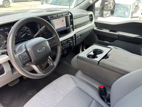 Used 2024 Ford F350 XLT AWD/4WD image 14