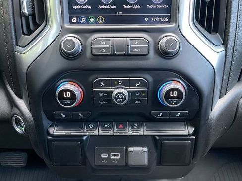 Used 2022 Chevrolet Silverado 1500 RST AWD/4WD image 34