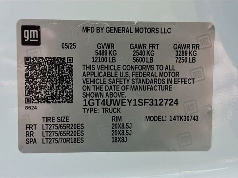 New 2025 GMC Sierra 3500 Denali w/ Denali Reserve Package image 33