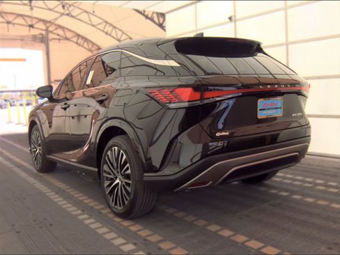 Used 2024 Lexus RX 350 Premium Plus w/ Convenience Package FWD image 4