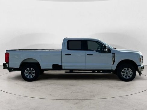 Used 2024 Ford F350 XLT AWD/4WD image 6